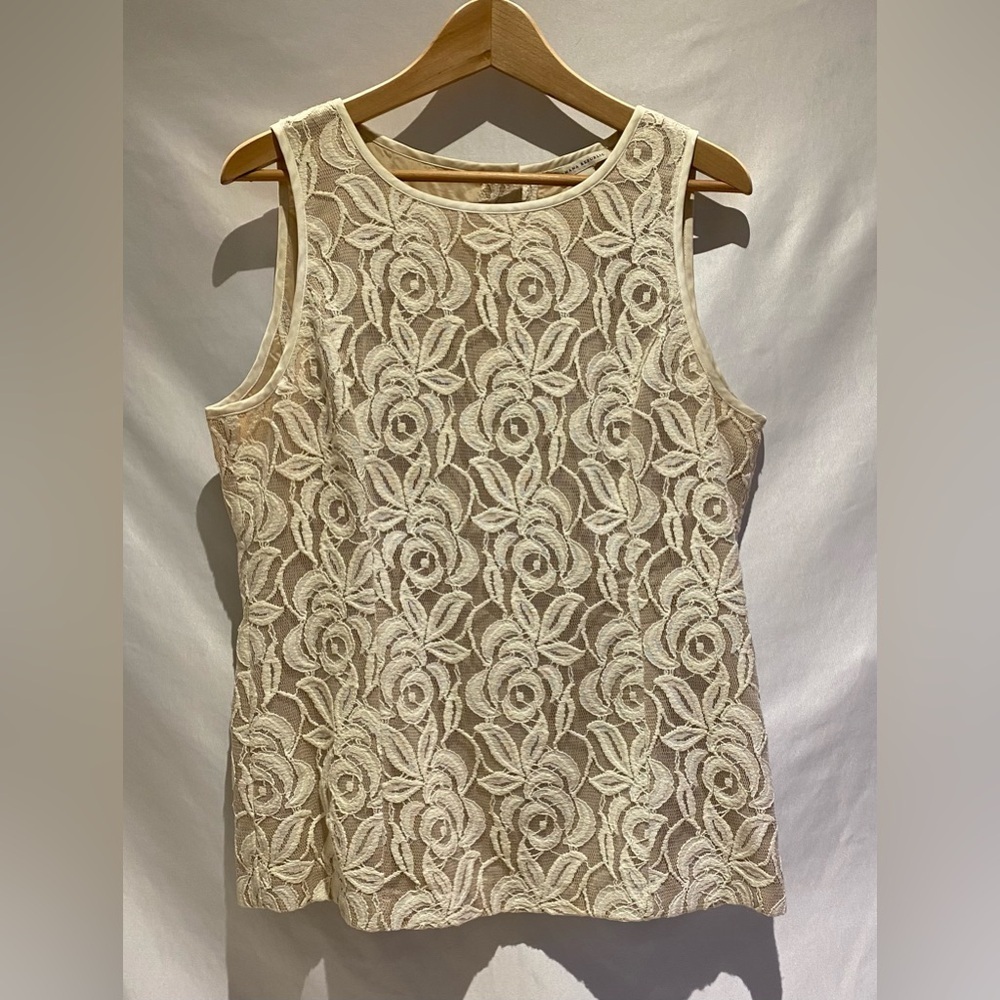 Banana Republic Sleeveless Ivory Lace Top, size 12